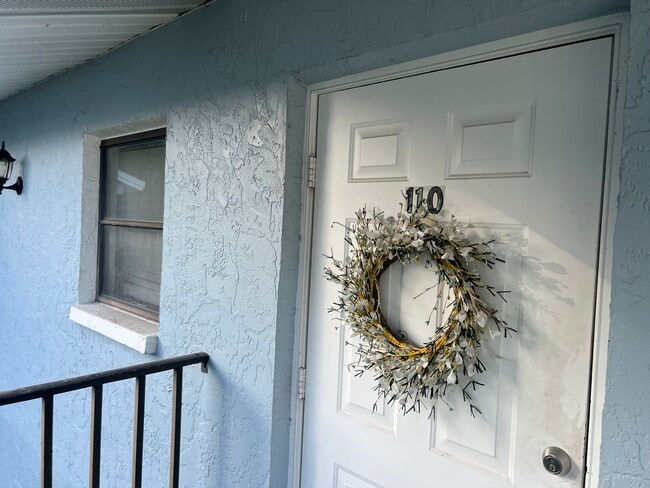 Foto del edificio - 28121 Pine Haven Way