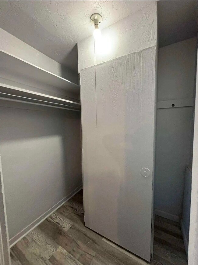 Building Photo - 242 Wisconsin St NE