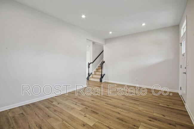 Foto del edificio - 380 Crownover Way