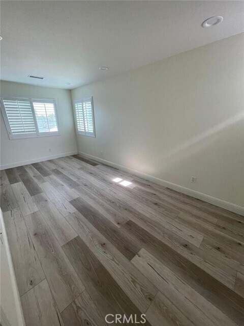 Foto del edificio - 3533 W 190th St