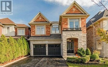 Building Photo - 4760 DeForest Cres