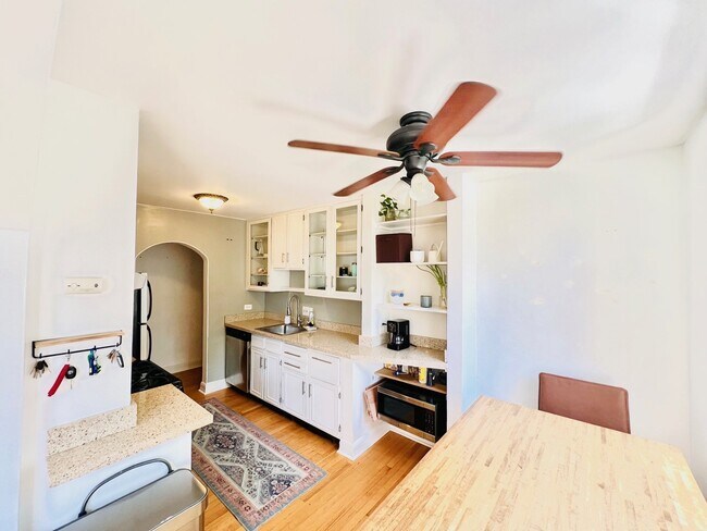 Foto del edificio - 3132 E 17th Ave