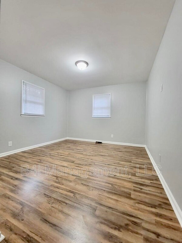 Foto del edificio - 106 Johnson Ave SE