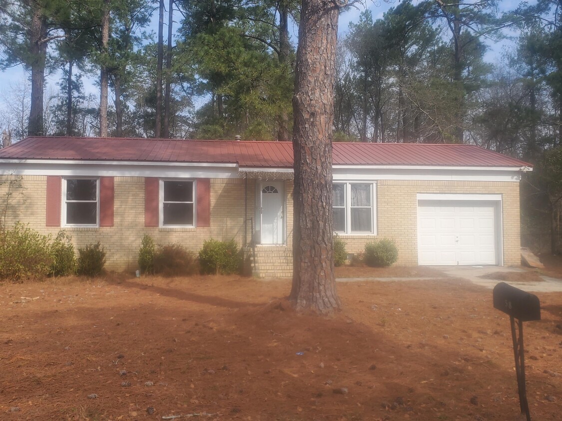 Primary Photo - 858 State Rd S-38-1492