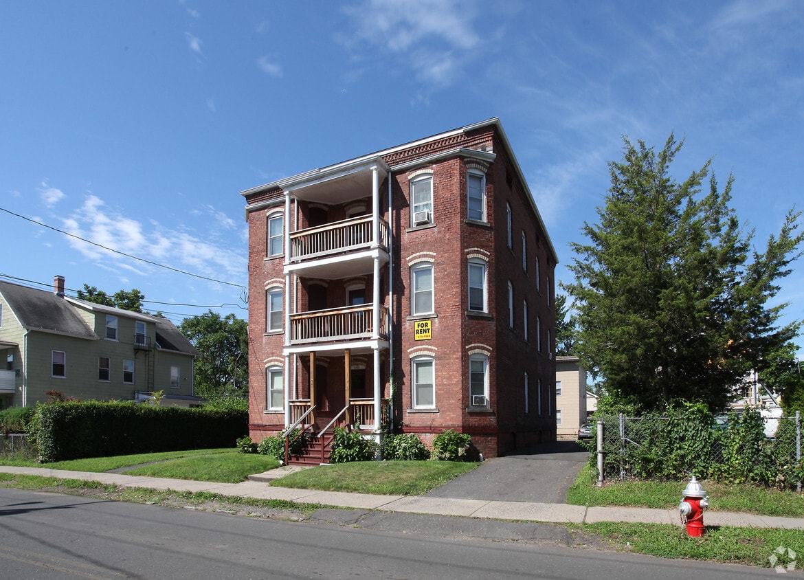 Primary Photo - 240-242 Washington St