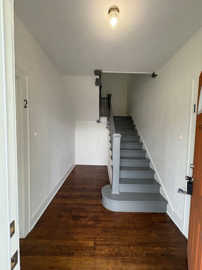 Photo - Beacon Hill Apartment