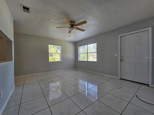 Building Photo - 2721 Doyle Cir