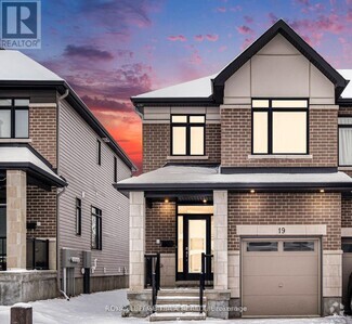 Building Photo - 19 Nettle Cres