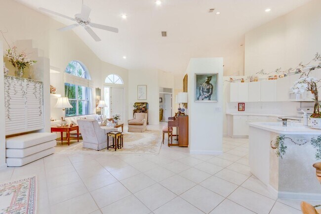 Foto del edificio - 4702 Carlton Golf Dr