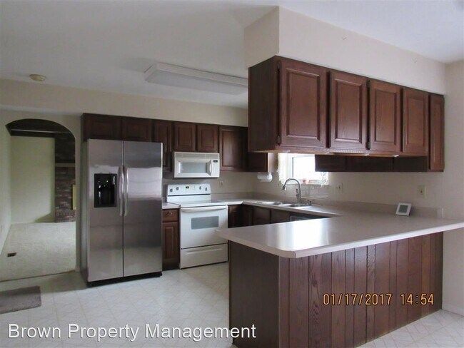 Building Photo - 3 br, 2 bath House - 20 Marilyn Circle