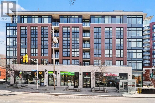 Building Photo - 10 Rosemount Ave