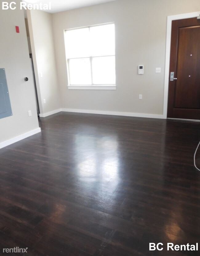 Building Photo - Studio, 1 bath  - 34 Bonair St