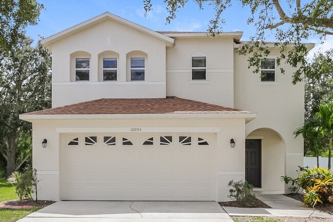 Building Photo - 10904 Golden Silence Dr