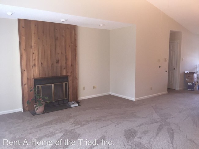 Building Photo - 1402 Grantland Pl