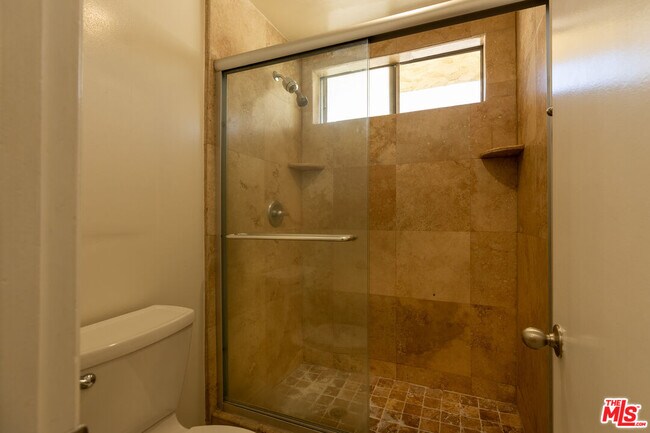 Foto del edificio - 1033 6th St