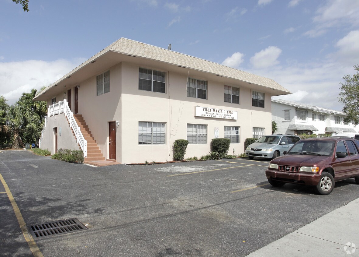 Villa Maria C. Apts. Apartments in Pompano Beach, FL