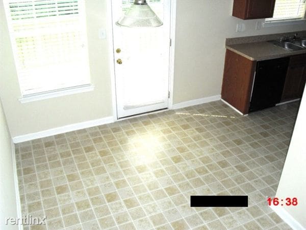 Building Photo - 4282 Grant Forest Cir