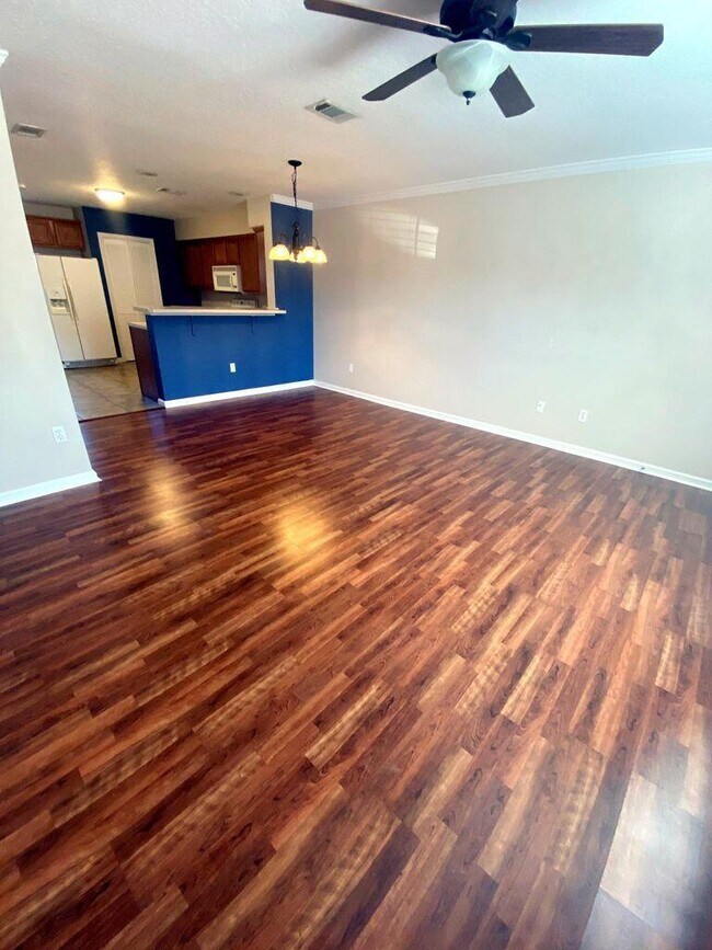 Building Photo - 1816 Shay-Lin Ct