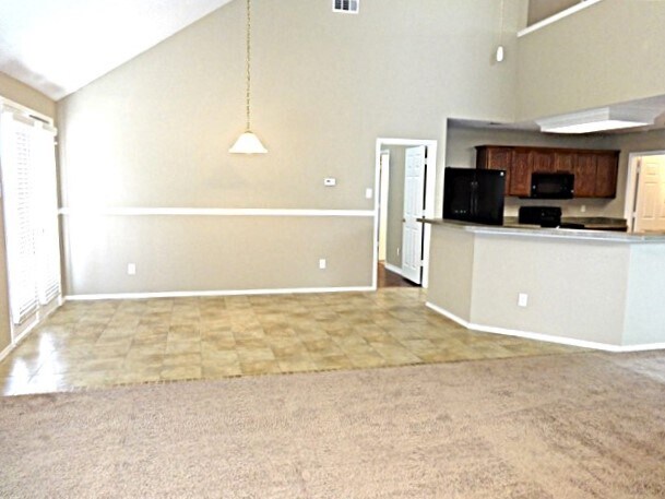 Foto del edificio - 200 Rock Prairie Ln