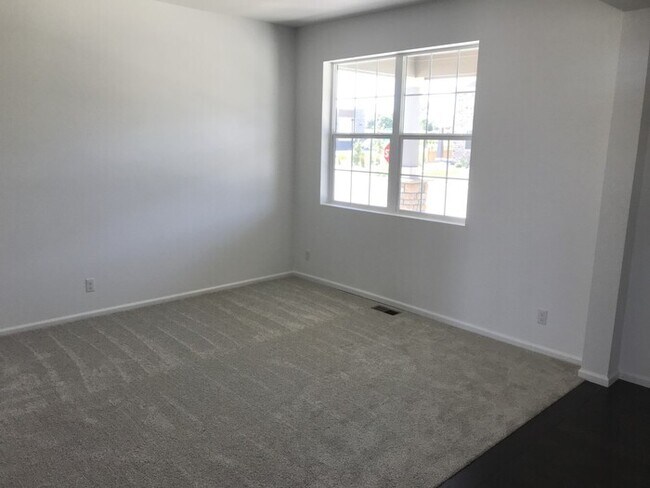 Building Photo - Newly Built Home in Aurora