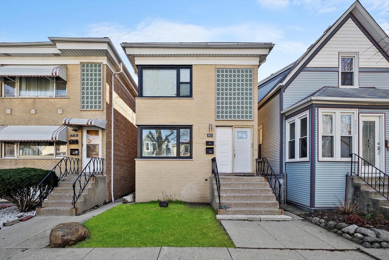 Primary Photo - 3033 Euclid Ave
