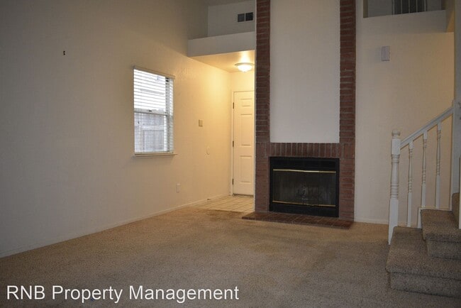 Building Photo - 3 br, 2.5 bath House - 3026 Twin Creeks Lane