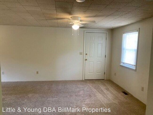 Building Photo - 2 br, 1 bath House - 2320 N Bragg Blvd