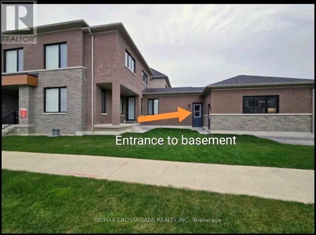 Building Photo - 9 Albert Newell Dr