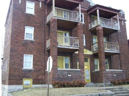 Primary Photo - 3319 E 30th St