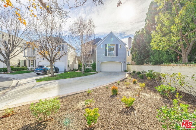 Foto del edificio - 23810 Bayview Ct