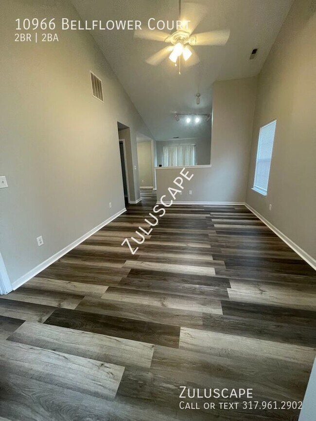 Building Photo - 10966 Bellflower/ 2 bed 2 bath Ranch Style...