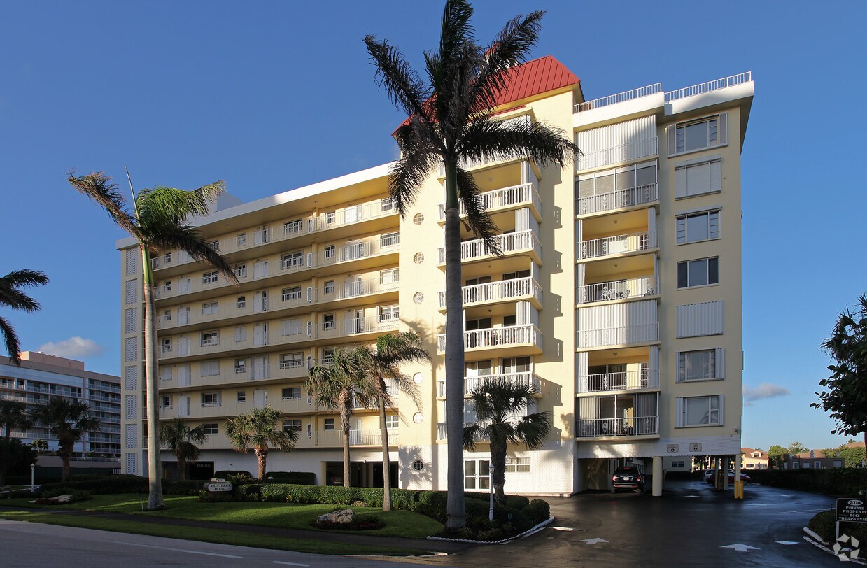 Foto del edificio - Monterey House