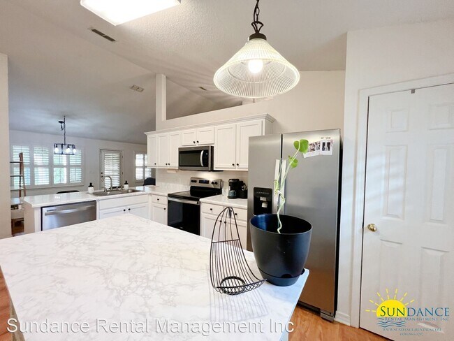 Foto del edificio - 3 br, 2 bath House - 2071 Alfred Boulevard