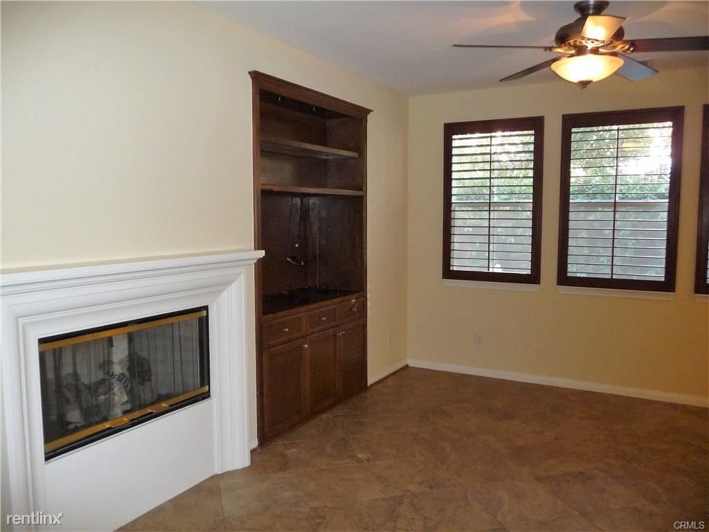 Primary Photo - 3 br, 2 bath House - 32 Via Carmona