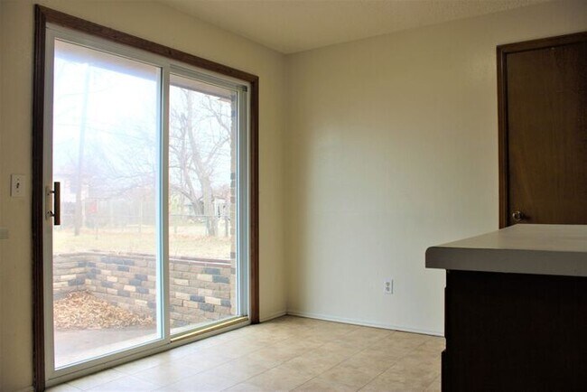 Foto del edificio - $199.00 move in special!