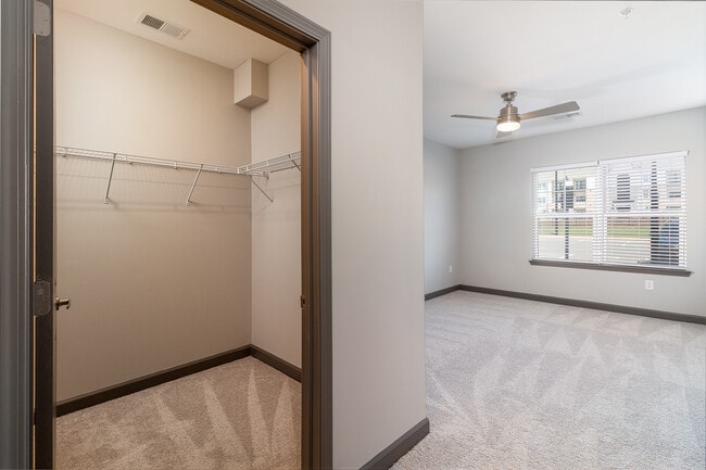 Building Photo - The Bridges Of Cabarrus