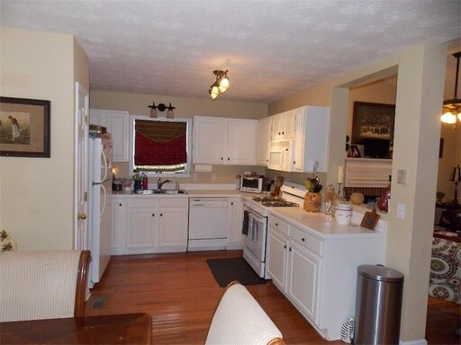 Building Photo - 43 Stiles Ct SW