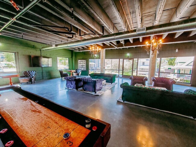 Foto del edificio - Dahlman Flats - Little Italy One Bedroom