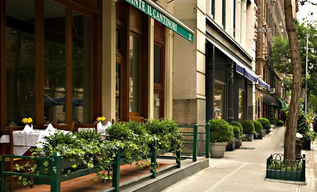 Foto del edificio - 32 E 10th St