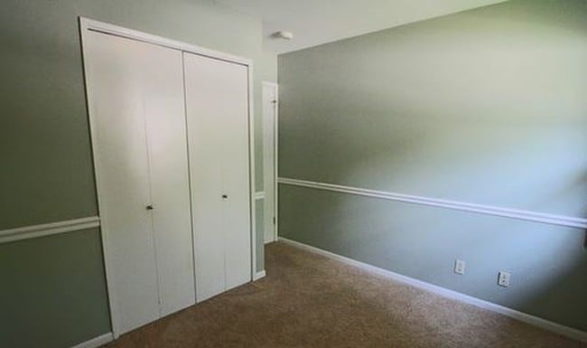 Foto del edificio - 448 N Grandview Blvd