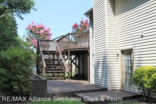 Foto del edificio - 4 br, 2.5 bath House - 1085 Country Mill Road