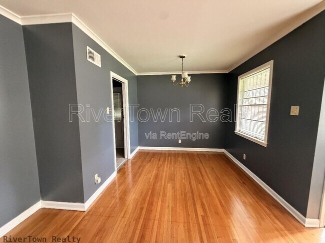 Foto del edificio - 1517 Baxter Ave