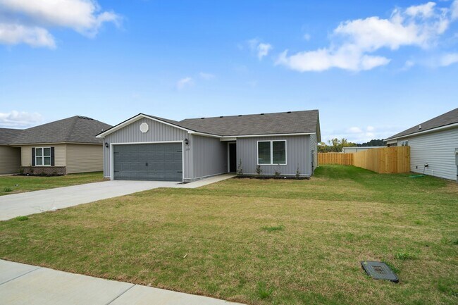 Foto del edificio - 209 Clear Creek Dr