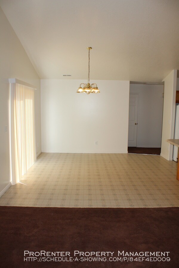 Building Photo - Affordable 3 Bed, 2 Bath Ogden Home