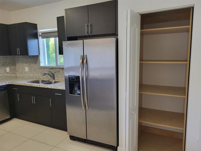 Foto del edificio - 1027 SW 11th Ave