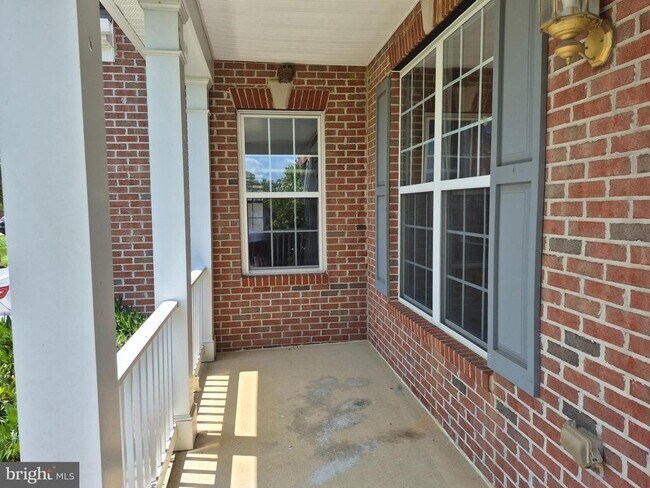 Foto del edificio - 11701 Fair Oaks Way