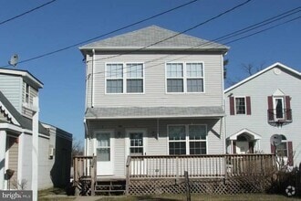 Building Photo - 4106 3RD St
