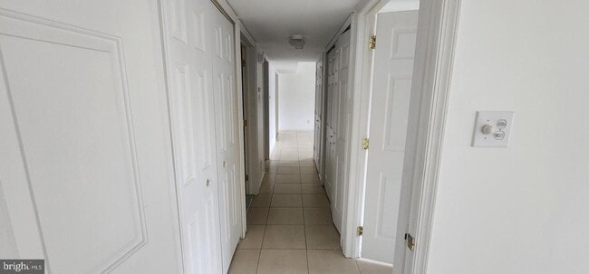 Foto del edificio - 1864 Gibson Rd