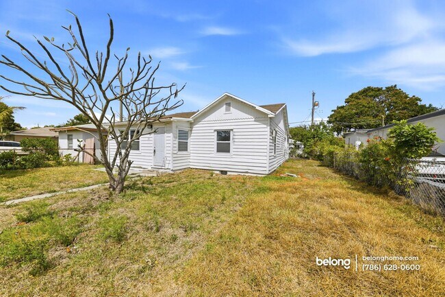 Foto del edificio - 170 W 23rd St