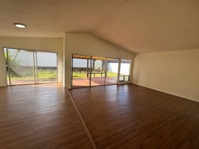 Building Photo - For Rent - 91-1054 Meahale Pl.